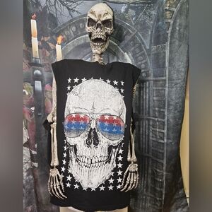 Black Skull Graphic Tank Top